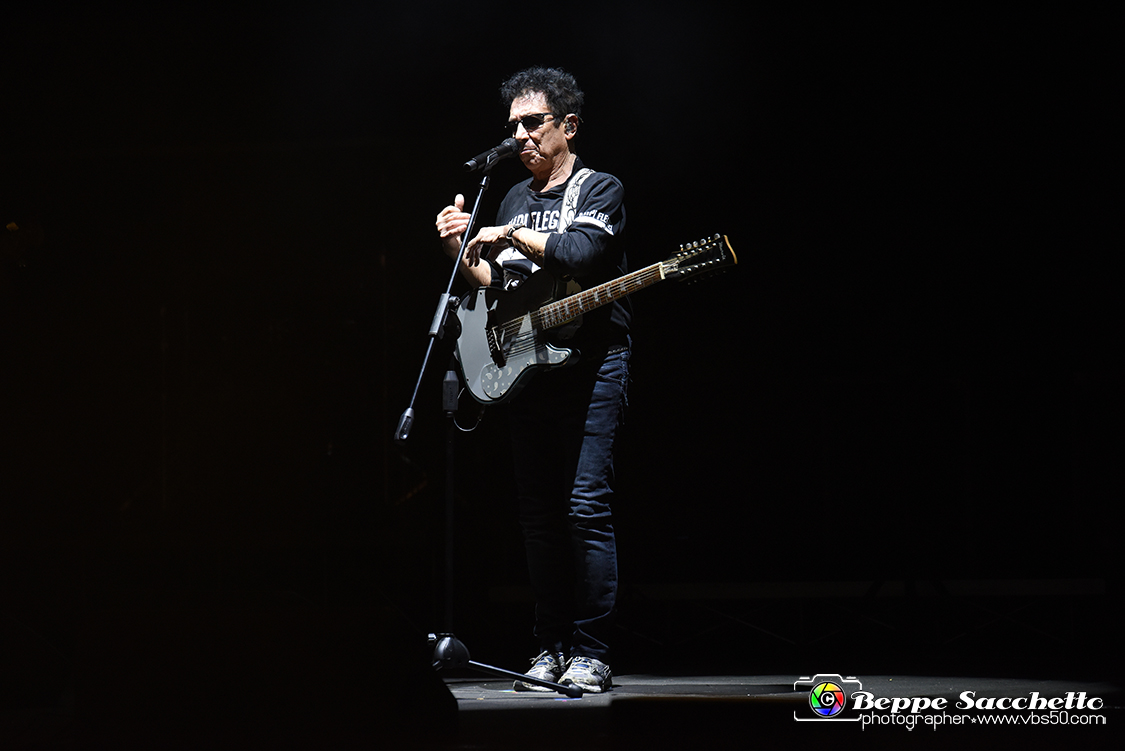 VBS_4127 - Concerto Edoardo Bennato - Peter Pan Rock 'n' Roll Tour.jpg